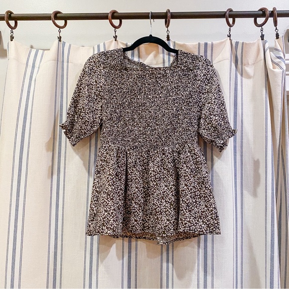 Peplum floral blouse 💐 - Picture 4 of 4